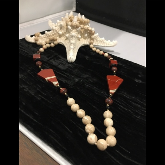 Jewelry - Vintage stone necklace(SW)